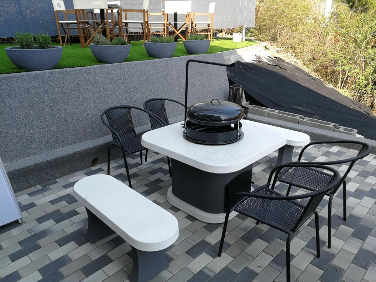 Aqua Solar Apartmanhaz Miskolc Exterior foto