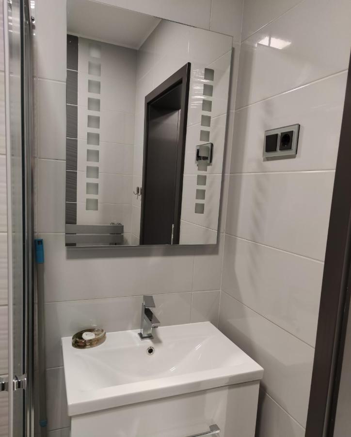 Aqua Solar Apartmanhaz Miskolc Exterior foto